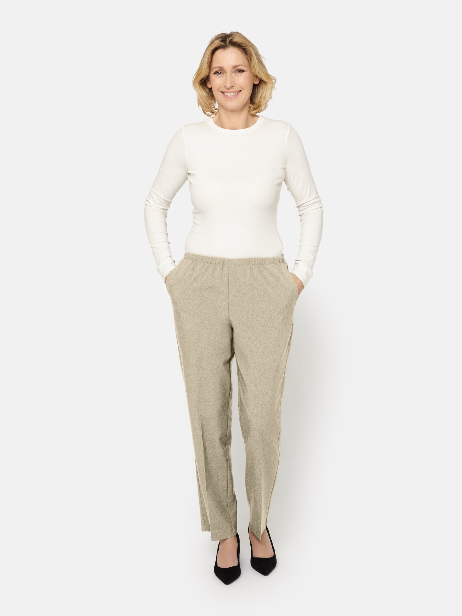 Anna Bukser - Sand - Regular Fit - Ekstra Kort
