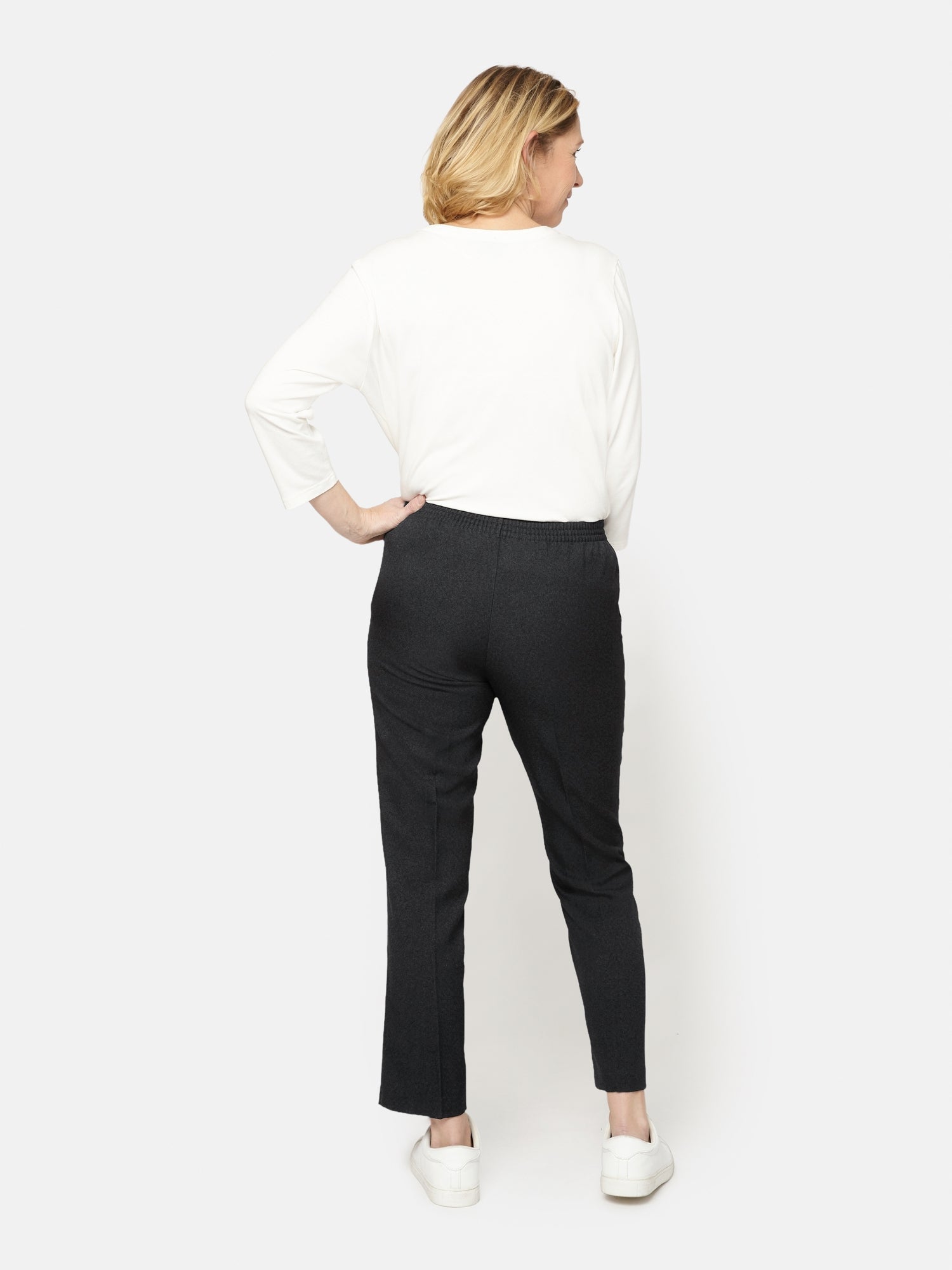 Anna Bukser - Sort - Regular Fit - Ekstra Kort