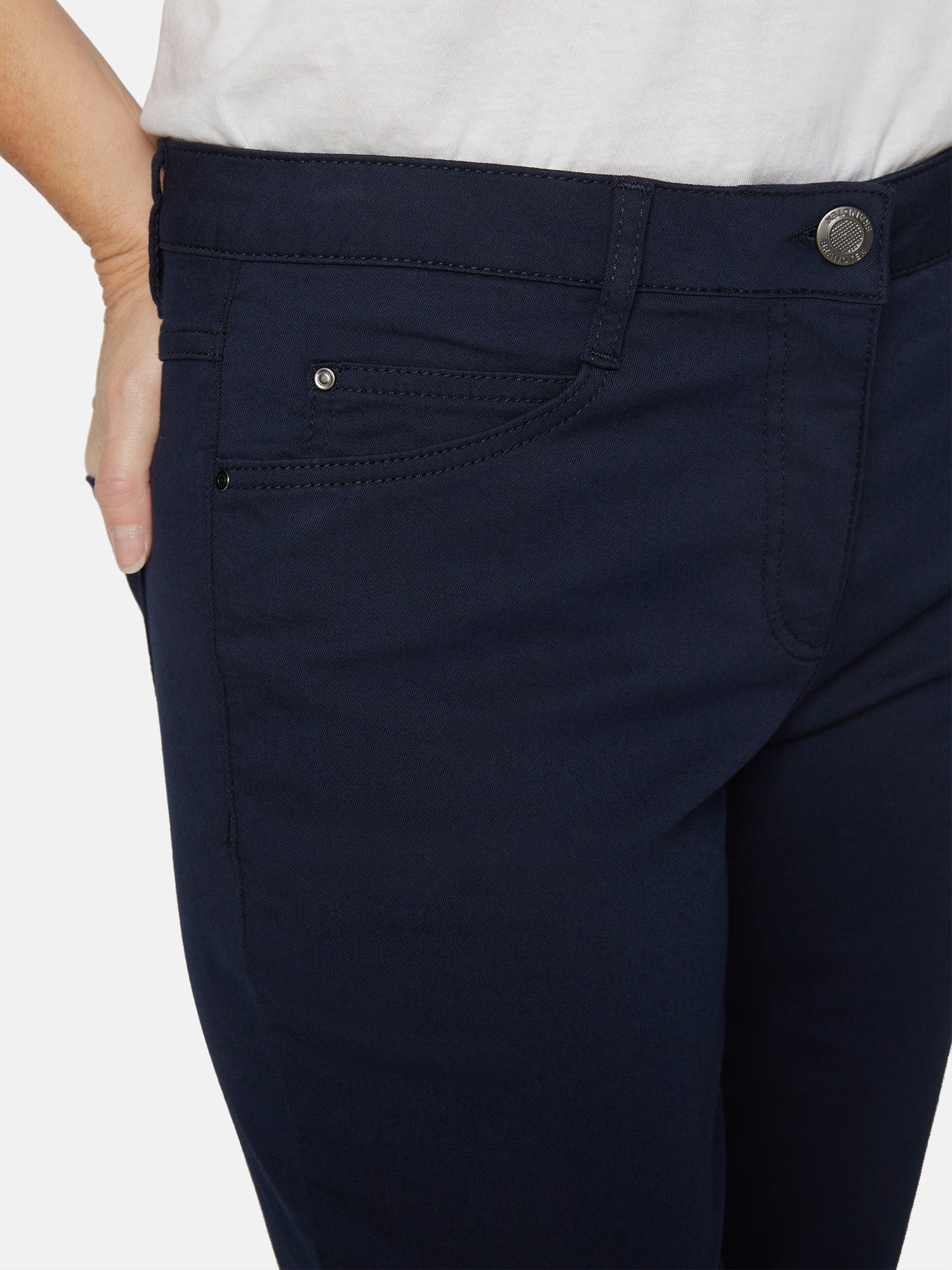 Madelaine Superstretch Jeans - Navy - Straight Fit