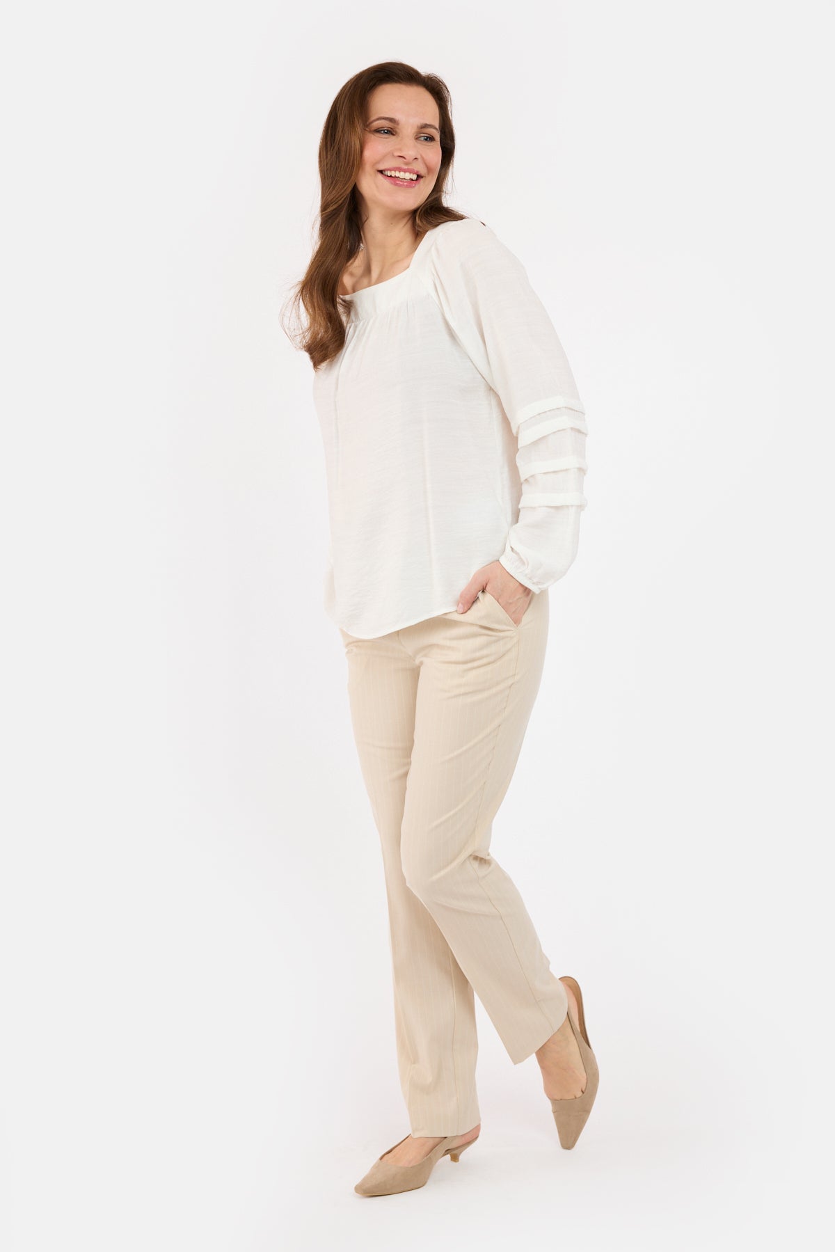 Anna Bukser - Sand - Regular Fit - Nålestribet