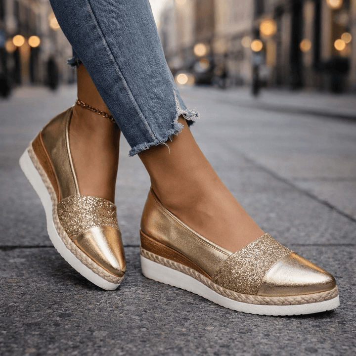 Fiora™ Giulia Antiskrid Sandal med Kilehæl
