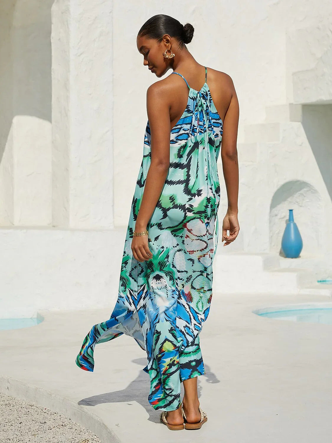 Land of Wonder satin maxikjole